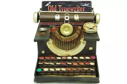 Декоративная металлическая пишущая машинка
