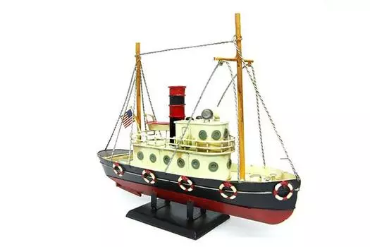 Декоративный металлический корабль