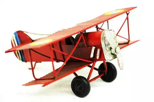 Декоративный металлический самолет-биплан