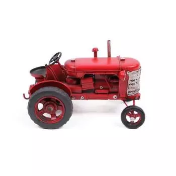 Декоративный металлический трактор ручной работы