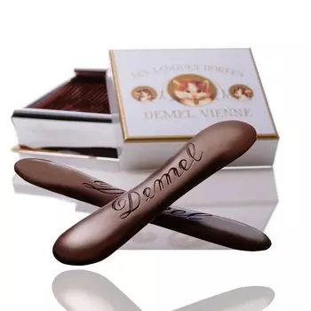 DEMEL твердый шоколадный кот этикетка лесной орех шоколадные конфеты люкс западный кондитерский подарок подарок кот какао Вена День святого Валентина Белый день
