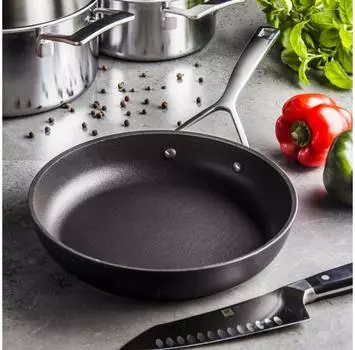 DEMEYERE Alu Pro Shallow 24 см - титановая сковорода с антипригарным покрытием