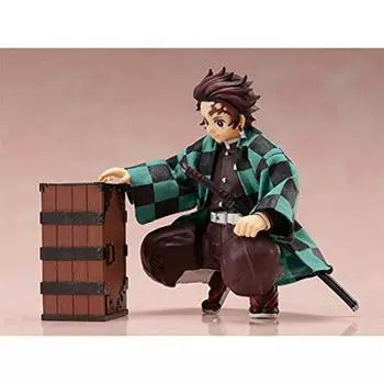 Demon Kimetsu no Yaiba Танджиро Камадо Убийца фигурок 1/12 BUZZmod. коричневый