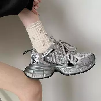 Демонстрация маленьких и универсальных стоп, увеличивающих рост, папины туфли на платформе, женская новая весенняя коллекция 2024 года в стиле Гонконга, легкая спортивная обувь в стиле ретро 35 розовый