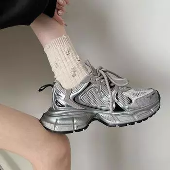 Демонстрация ног, маленьких и универсальных, папиных туфель на высокой платформе, женская новая весенняя модель 2025 года в гонконгском стиле, легкая и ретро-спортивная обувь 35 розовый