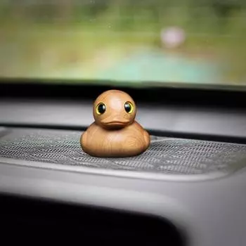 Деревянная фигурка желтой утки, маленькая утка, статуя, скульптура животного, домашний офис, книжная полка, украшение для рабочего стола, орнамент, Рождественский подарок S