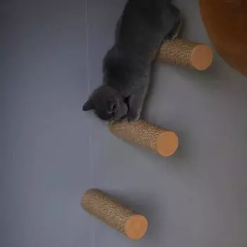 Деревянная когтеточка для кошек Стена Не роняйте объедки Меч Веревка Большая кошка Лазание Подвесные товары для котят Товары для животных Принадлежности 6.5X6.5X28CM