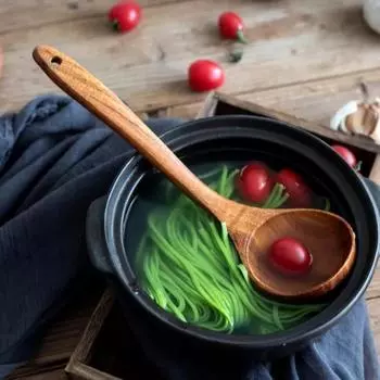 Деревянная кухонная утварь Бытовая лопатка Ложка для супа Ложка для смешивания Антипригарная кухонная утварь с защитой от царапин для повседневного использования B