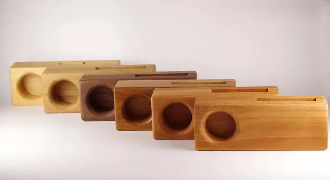 Деревянная подставка для колонок из цельного тика для iPhone. Питание не требуется, смартфоны ruu-ruu и т. д.