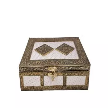 Деревянная шкатулка для драгоценностей ручной работы для женщин. Органайзер для деревянных драгоценностей. Ручная резьба со сложной резьбой.