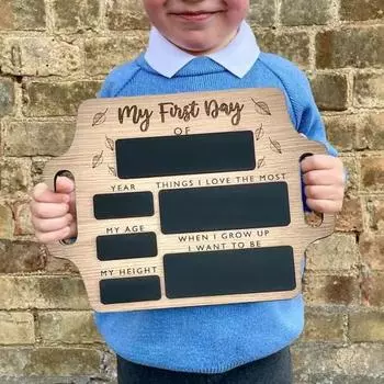 Деревянная табличка «Первый день в школе» с ручкой, многоразовая, стираемая, год, возраст, высота, сплошная