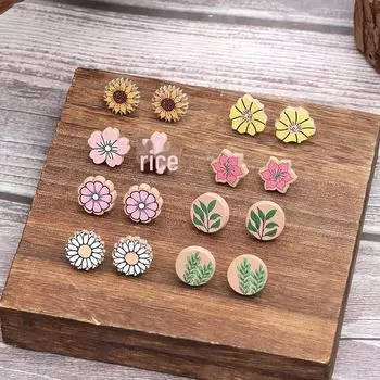 Деревянные серьги в западном стиле с хризантемами и подсолнухами для женщин - простой дизайн