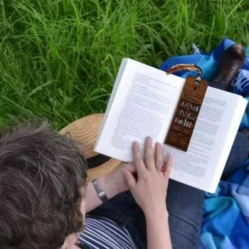 Деревянные закладки для книжной полки с ремешком, двусторонние маркеры для чтения, полированные вручную школьные принадлежности A