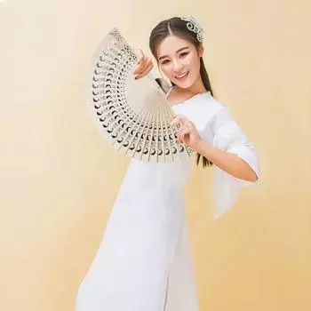 Деревянный складной веер в китайском стиле с полыми ребрами, портативный летний ручной веер, украшение