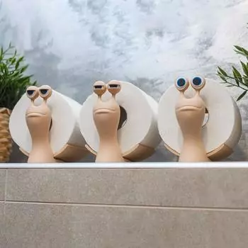 Держатель для салфеток имеет форму . Он не уникален внешне, но очень практичен. One Size