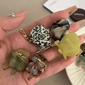 Держатель для волос Краб-зажим для волос Головной убор для вечеринки Ацетатный коготь для волос Женские заколки для волос Корейские заколки для волос Письмо бежевый