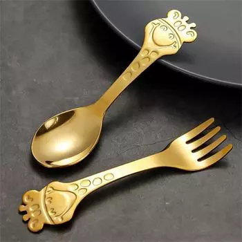 Десертная ложка безопасна для детей. Интересный дизайн Защита окружающей среды Уникальный дизайн Серебряный популярный выбор Ложка прочная