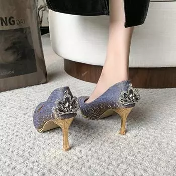 Design sense black high heels women s 2025 new spring and autumn flight attendant work shoes women s feet don t get tired for a long time 35 синий