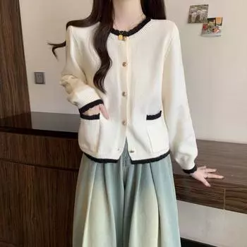 Дизайнерский смысл, цветовое соответствие, вязаный свитер, тонкий, уменьшающий возраст, кардиган с круглым вырезом, модный иностранный стиль, универсальный женский французский маленький ароматный топ one size fits all белый