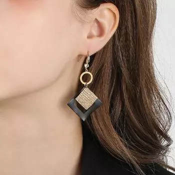 Design Sense Fashion Design Красный темперамент Серьги с бриллиантами Женские новые модные серьги 5cm