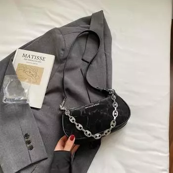 Design sense small bag women s new fashion simple shoulder messenger bag underarm bag chain portable small square bag