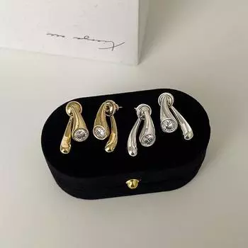 Чувство дизайна Ношение металлических сережек-гвоздиков из циркония До и после Женские изысканные простоты Личность Мода Темперамент Универсальные серьги