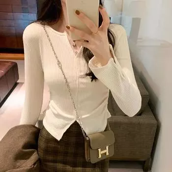 Designed V-neck pleated waist slimming shirt for women in autumn and winter new style slit inside with a western style knitted sweater S