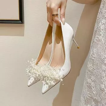 Desinger атласные свадебные туфли с белым жемчугом, женские туфли-лодочки на высоком каблуке-шпильке с острым носком, пикантные женские вечерние модельные туфли для выпускного вечера, туфли для невесты 40 белый