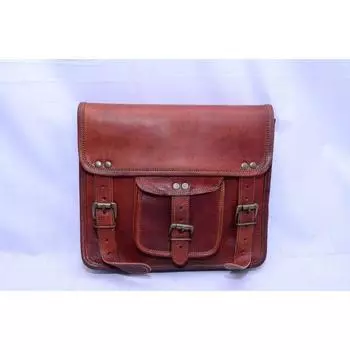 Детали: Повседневная сумка Masters из козьей кожи(унисекса) | 12 x 10 дюймов | Мягкое отделение для iPad/книги/телефона | Твердые латунные фитинги 12 x 10 x 4 in коричневый