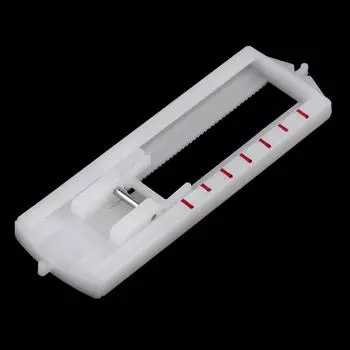 Детали швейной машины Singer. Петля прижимной лапки. Кнопка на отверстии для пуговицы.