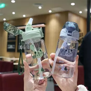 Детская бутылка для воды, красная, термостойкая, износостойкая, с веревкой, подъемная конструкция, защита от падения, принадлежности для кухонного бара, поильник 550ml красный