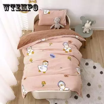 Детская кровать, трехсекционная наволочка, пододеяльник, молочный бархатный теплый комплект постельного белья с мультяшными животными 120*150cm