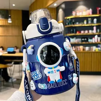 Детская кружка-термос с астронавтом для мальчиков, большая вместительная школьная соломенная чашка 316, портативная большая чашка для живота 850ML