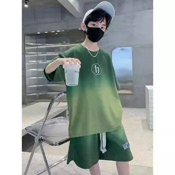 Детская летняя спортивная одежда 2023 г.: Комплект из топа с короткими рукавами и широких шорт для мальчиков в корейском стиле 130