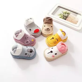 Детская обувь Мягкая и нескользящая обувь для малышей на мягкой подошве Детская домашняя напольная обувь S
