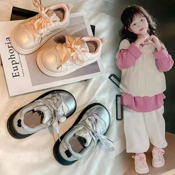 Детская обувь на толстой подошве, модная осенняя однотонная обувь с кружевными цветами для девочек, повседневная обувь для мальчиков, спортивная обувь 26