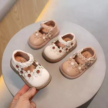 Детская обувь Осенние милые кожаные туфли принцессы для маленьких девочек Кроссовки с мягкой подошвой Универсальные повседневные туфли для школьных вечеринок Zapatillas 16insole11.8cm бежевый