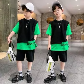 Детская одежда для мальчиков, футболка из двух предметов с контрастными рукавами и шорты, комплект из 2 предметов, летняя уличная одежда для подростков, спортивный костюм с буквами 160 чёрный