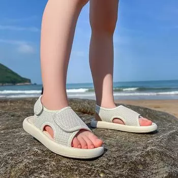 Детская пляжная обувь для девочек, универсальная сетка, 2023, новые мягкие сандалии для мальчиков, с открытым носком, на липучке, детская мода, однотонные, корейские 21 чёрный