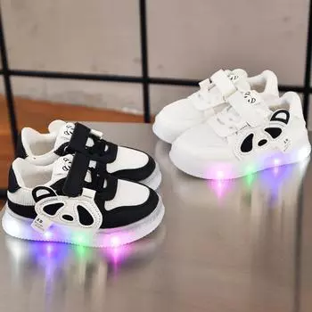 Детская повседневная обувь со светодиодной подсветкой, кроссовки с милым рисунком панды для мальчиков, детская противоскользящая спортивная обувь с мягкой подошвой для девочек, модная обувь для девочек 21 белый