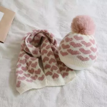 Детская шапка и шарф