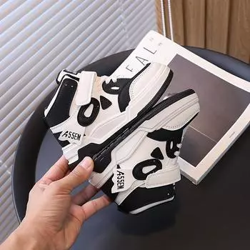 Детская спортивная обувь для мальчиков и девочек, осенне-зимние новые кожаные туфли для досок, детская хлопковая обувь 26 чёрный