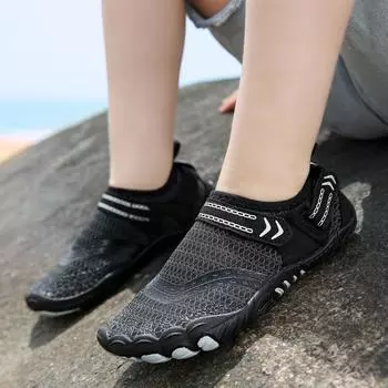 Детские быстросохнущие водные кроссовки. Дышащая водная обувь для мальчиков. Пляжная обувь для плавания. Детская обувь для дайвинга на открытом воздухе. Серфинг босиком. 28 чёрный