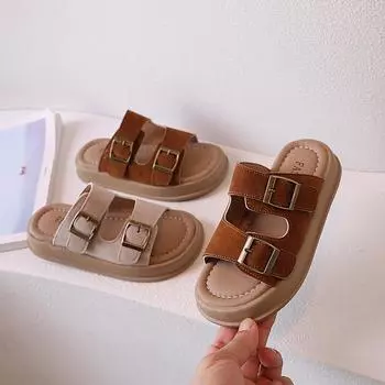 Детские домашние тапочки 2024 года, новые летние тапочки для мальчиков, модные шлепанцы с толстой подошвой для детей, вырезы, пляжная обувь для девочек, повседневная обувь 26 коричневый