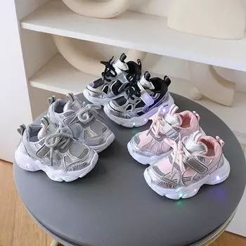 Детские кожаные светящиеся туфли 2024: Нескользящая, блестящая спортивная обувь для мальчиков и девочек — идеально подходит для весны и осени. Size 21-25 [Set of 5]