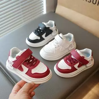 Детские кроссовки 2025 Весна Водонепроницаемые кроссовки с кожаным верхом для девочек Нескользящие кроссовки для мальчиков 21 чёрный