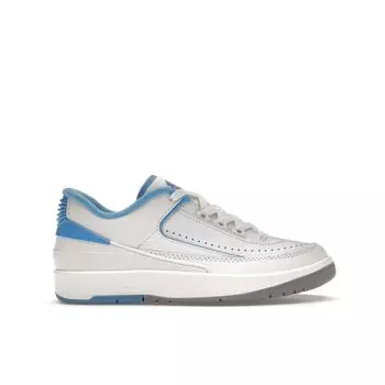 Детские кроссовки Air Jordan 2 Retro Low GS UNC Белый университетский синий FJ6869-104 36