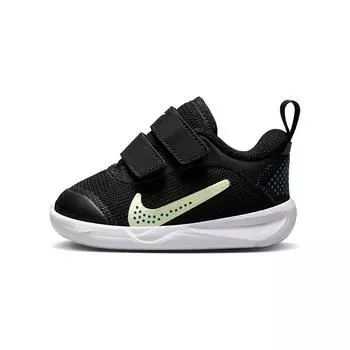 Детские кроссовки Nike Omni Multi-Court TD Black Barely Volt Bright-Spruce White DM9028-003 21