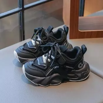 Детские кроссовки весна осень универсальные детские школьные кроссовки модные нескользящие для мальчиков и девочек спортивные теннисные туфли дышащие 26 чёрный