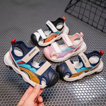 Детские легкие сандалии летние мальчики сумка голова крутые тапочки девочки полые пляжная обувь 27